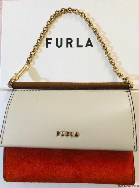 FURLA 二つ折り財布