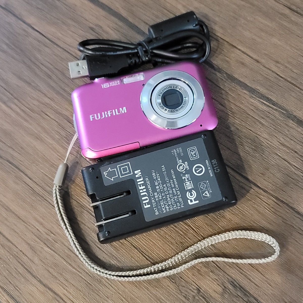 2023年最新】Yahoo!オークション -富士フイルム カメラ ピンクの中古品