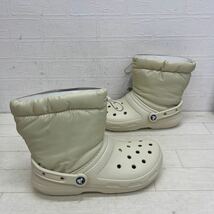 1245◎ 新品未使用 crocs クロックス 靴 シューズ ショート ブーツ フラット ソール カジュアル ベージュ レディース25.0_画像3