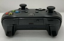 【中古品】 Microsoft（マイクロソフト） XBOX One コントローラー MODEL NO:1708 ※動作確認済み (管理番号：060111）_画像8