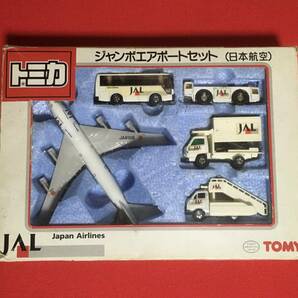 トミカ ジャンボエアーポートセット JAL (日本航空)の画像1