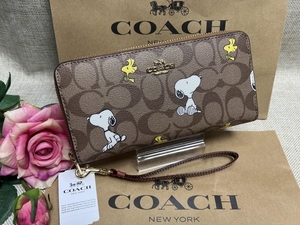 コーチ COACH 長財布 財布 シグネチャー ラウンドジップ スヌーピー COACH XPEANUTS スペシャル 財布 レディース プレゼント 新品A147