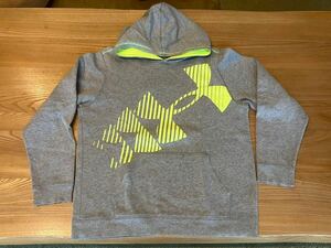 美中古　YXL パーカー　UNDER ARMOUR アンダーアーマー