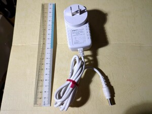 ピジョン　ACアダプタ　電源アダプタ　SOY-1200150JP 12V 1.5A φ6.5mm センターピン有り　白　ホワイト