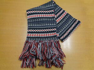 ハイランド 2000　HIGHLAND 2000　622 SCARF 27~18 WITH FRINGE BLACK ワイドマフラー