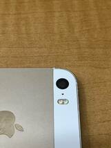 M【11C191】Apple iPhone SE A1723 ローズゴールド スマホ 本体 　ジャンク　画面浮上_画像5