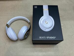 Beats studio3 wireless カラーウェア　オーダーカラー品　ノイズキャンセリングヘッドホン Bluetooth 動作確認済