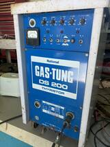 まとめて2台出品　引き取り限定　TIG溶接機 National GAS-TUNG DS 200 　　半自動溶接機　CO2/MAG　 HITACHI Micom-Auto 350MA _画像2