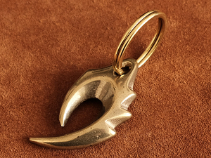 24mm二重リング付き 真鍮製 カニ爪 キーホルダー : ツメ 釣り針 キーリング パーツ ネックレス ブラス ゴールド ペンダント トップ