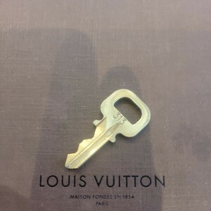 美品 Louis Vuitton パドロック カデナ 南京錠 ルイヴィトン 鍵 ゴールド 　番号　313　送料63円～