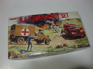 絶版当時物　1/76　オースチン　救急車　消防車　ジオラマに　R,A.F　EMERGENCY SET　WW2