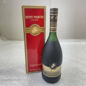 B1625(121)-104/ST3000　酒　REMY MARTIN　NAPOLEON　FINE CHAMPAGNE COGNAC　レミーマルタン　ナポレオン　コニャック　700ml　箱付き