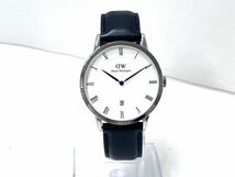 C039-U20-2022 ◎ Daniel Wellington ダニエルウェリントン Dapper ダッパー B38S2 レディース腕時計 クオーツ レザーベルト 黒系 ①_画像2