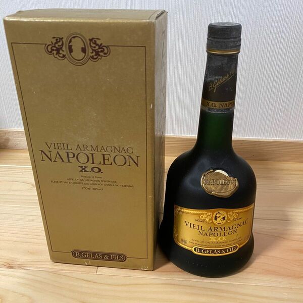 古酒　ナポレオン XO VIEIL ARMAGNAC ヴェエイユアルマニャック NAPOLEON アルマニャック 箱付き