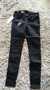 G-STARRAW 　ジースタ　 w27L32 　　　　　ブラックデニム スキニー