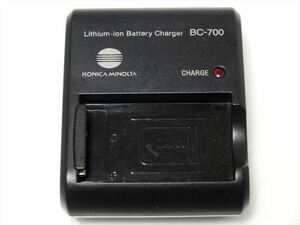 KONICA MINOLTA original charger BC-700 Konica Minolta battery charger NP-200 for postage 140 jpy 0416