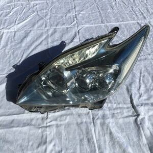 プリウス ZVW30 左 ヘッドライト 前期 LED