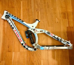 ■ TREK session 88 DH フレーム　中古美品