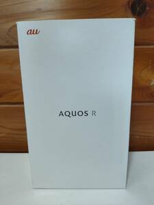 【新品未使用品】au AQUOS R ROBOQUL ロボクル　クレードル