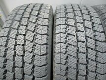 BN381 中古トラック スタッドレス 215/65R15 110/108L LT 冬4本価格！TOYO DELVEX M934 法人宛/営業所止め送料無料_画像2