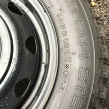 BS 軽自動車　マッドタイヤ　ホイール付き　4本セット　９部山　パンク歴無し　145R12LT 6PR 20年32週製造　美品_画像6