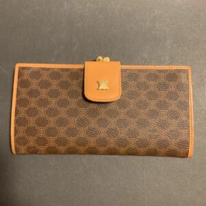 CELINE PARIS セリーヌ 二つ折りがま口長財布 マカダム PVC レザー ブラウン ベージュ M07 MADE IN ITALY