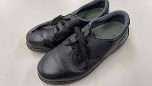 【P-6】ミドリ安全　安全靴(作業靴) 23.5cm