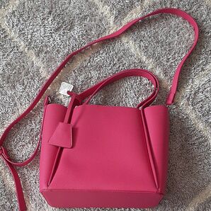 スリーフォータイム ハンドバッグ