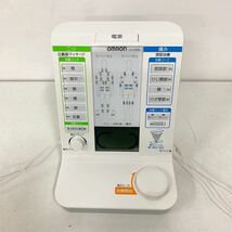 オムロン 電気治療器 HV-F5000 家庭用低周波治療器 OMRON 動作確認済【NK4224】_画像2