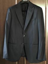 ◆GIORGIO ARMANI アルマーニ　黒ラベル スーツ① 50サイズ◆_画像1