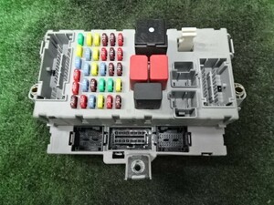  in voice correspondence Alpha Romeo 147*937AB 2009* fuse box (1)*406626 PA6-GB20 GF10 fuse relay -