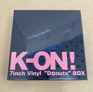 ★R426 / 未開封品 『 K-ON! 7inch Vinyl “Donuts" BOX [Analog] 』 ★