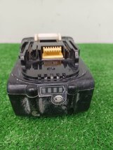 【中古品】makita(マキタ) 14.4v6.0Ahリチウムイオンバッテリー残量表示付 BL1460B (A-60660) 電動工具/ITAWXZ5E4E5C_画像5