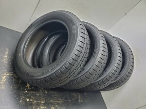 185/60R15 スタッドレス 冬タイヤ 4本 バリ溝 深溝 トーヨーTOYO GIZ 20年式 送料無料 T2155