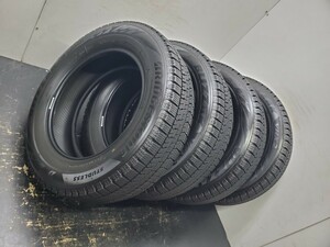 175/65R14 スタッドレス 冬タイヤ 4本 ブリヂストン VRX2 希少サイズになってきました コスパ重視 送料無料 条件付き T2157