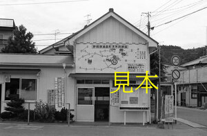 [写真１枚] 静岡鉄道森町バス営業所 旧秋葉線駅舎 バス路線図 昭和54年 (1297)