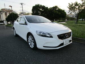 27年　ボルボ V40 T4 SE 【車検R6年5月まで】【実走行74.879km】HID/純正ナビ/地デジ/Bカメラ/セイフティーパッケージ/低燃費極上車!