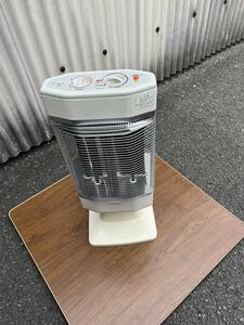 DAIKIN 遠赤外線暖房機 ERFT11KS セラムヒート 08年製 動作確認済 縦/横置き 首振り タイマー パールホワイト 暖房機器 ダイキン