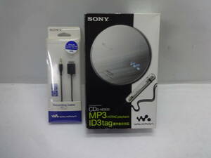 V674 ジャンク扱い現状品 SONY ソニー WALKMAN D-NE830 ポータブルCDプレーヤー ウォークマン / 乾電池ケース EBP-104 / セット