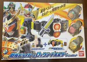 【中古】 仮面ライダー鎧武 (ガイム) DX戦極ドライバー&ロックシードホルダー スペシャルセット　特撮　おもちゃ