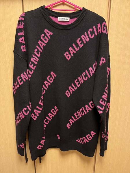 正規 19SS BALENCIAGA バレンシアガ DEMNA GVASALIA ALL OVER LOGO CREWNECK KNIT ジャカード 総柄 ピンク ロゴ ニット 黒 S 576320 T3153