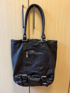  regular Neil Barrett Neil Barrett Buffalo leather tote bag black 