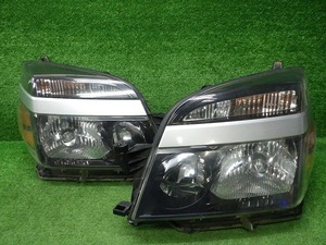 トヨタ　AZR60/65　ヴォクシー　後期　ヘッドライト　左右　HID　28-183　231111032