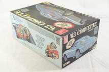 ａｍｔ　1/25　‘63　CORVETTE（開封品）、MONOGRAM 1/24 ’82 COLLECTOR’S VETTE（開封品） コルベット2台セット　ジャンク品_画像4