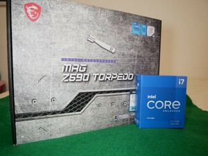 CPUとZ590マザーボードセット！Intel Core i7 11700K MSI Z590 TORPEDO使用時間短　箱保管美品