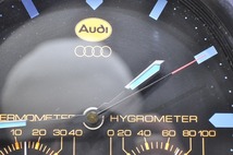 中古■難有 Audi アウディ 掛時計 アナログ 温度計・湿度計付き 日本製 動作品 ブラック ウォールクロック 壁掛け 掛け時計_画像5