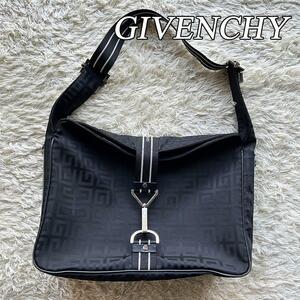 Givenchy ジバンシィ ホーボー ショルダーバッグ モノグラム ブラック ナイロン ジパンシー ジバンシー