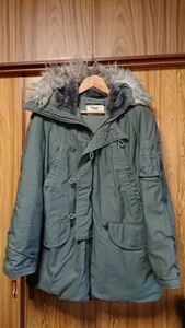 米軍実物 N-3B PARKA(米国空軍放出品 USAF極寒地用パーカ MIL-J-6279H)・サイズMEDIUM・LANCER CLOTHING社製 1977年契約分・USED