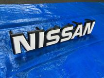 NISSANデカエンブレム　日産　純正品、新品、未使用_画像8