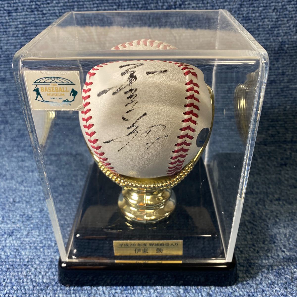 千葉ロッテマリーンズ 伊東勤監督 #83 実使用 直筆サイン入り 千葉ロッテマリーンズ 伊東勤監督 #83 実使用 直筆サイン入り